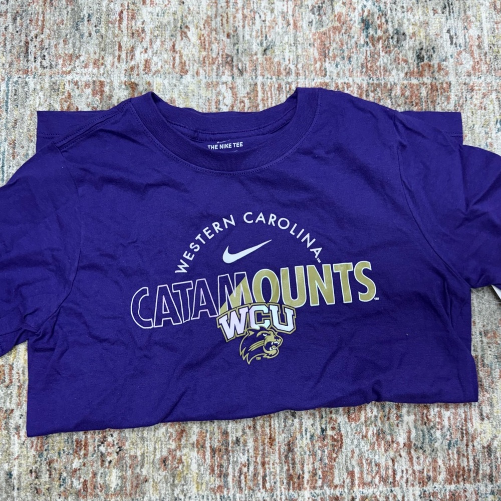 NWT Kids Large Western Carolina Catamounts Purple T-Shirt